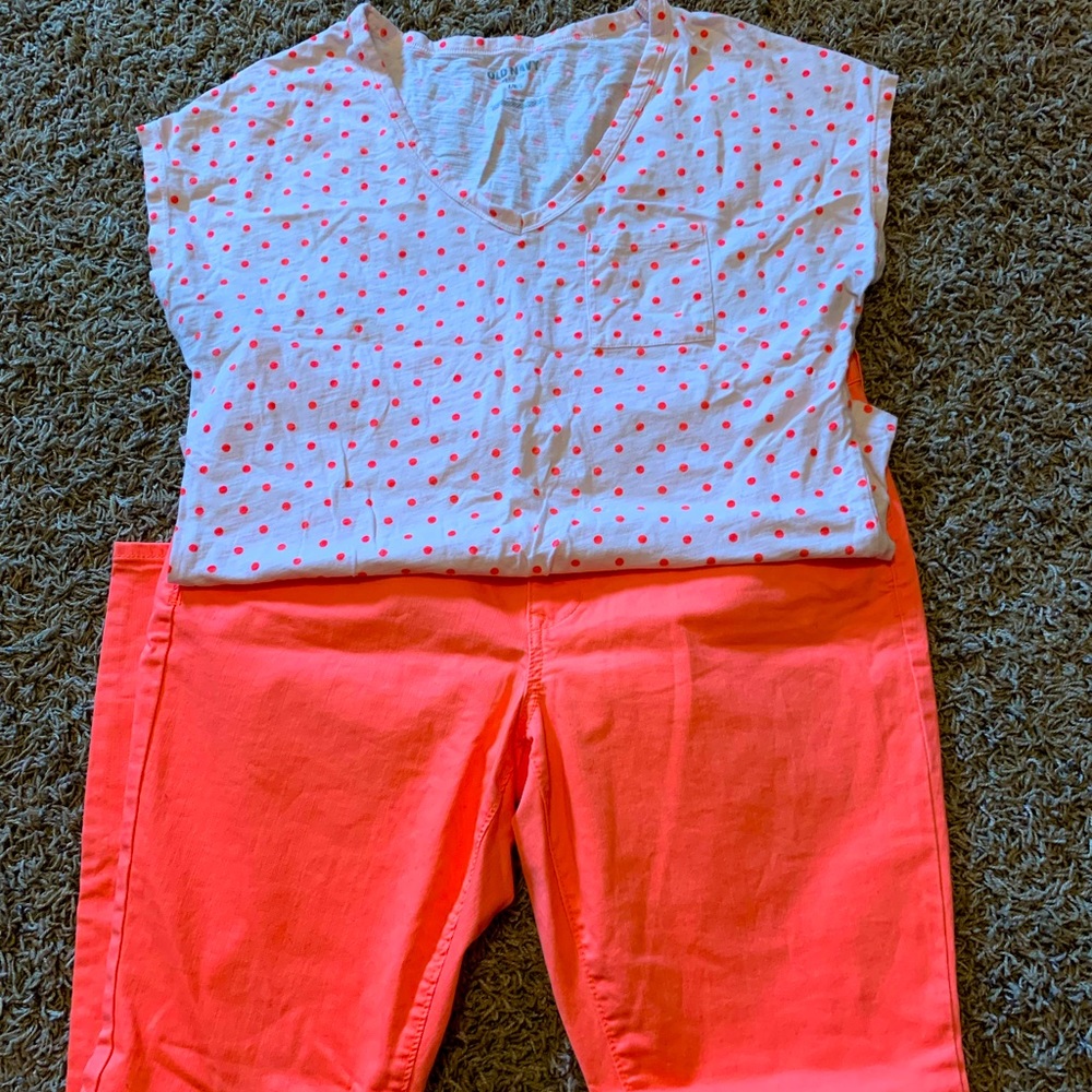 This is an Old Navy outfit. Super cute.